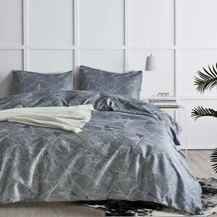 طقم مفارش سرير بسيط حديث ثلاث قطع لحاف بوليستر مطبوع أطقم سرير Modern Simple 3 Pieces Printed Polyester Quilt Bedding Set Bedspreads Sets